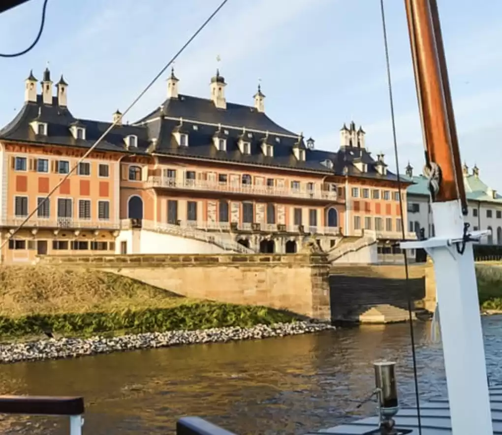 Elbe River Cruise to Pillnitz Castle