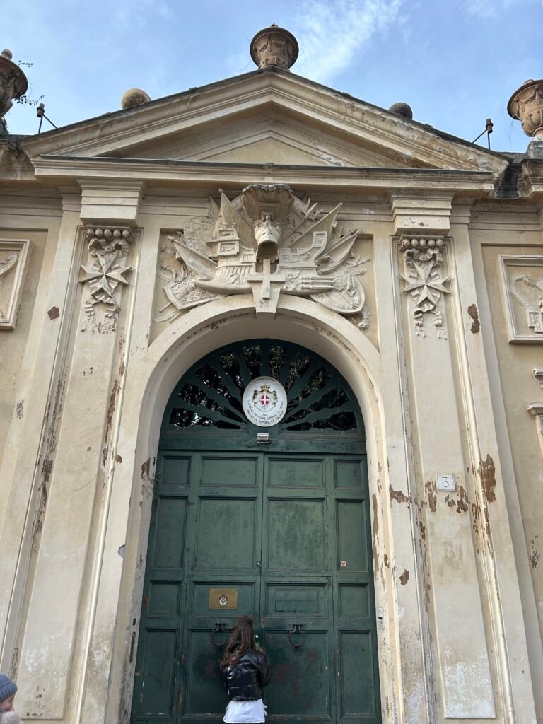 Aventine Keyhole