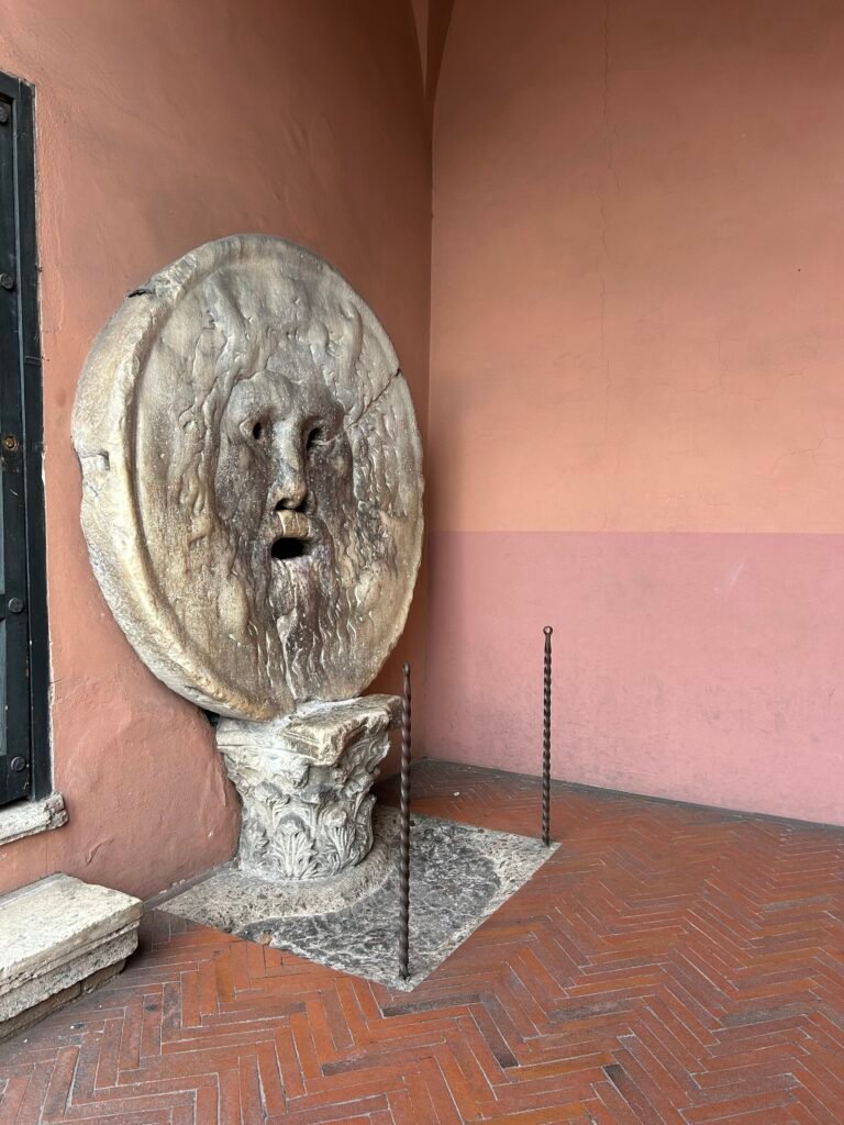 mouth of truth. UNIQUE THINGS TO DO IN ROME ITALY