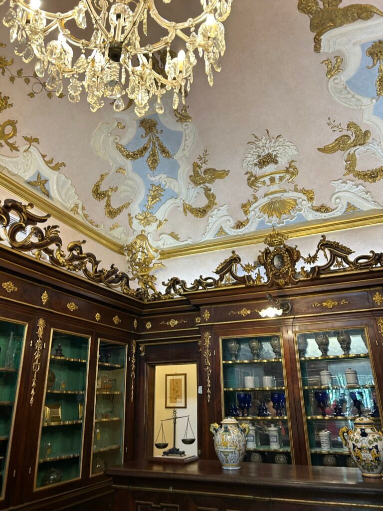 Officina Profumo Santa Maria Novella